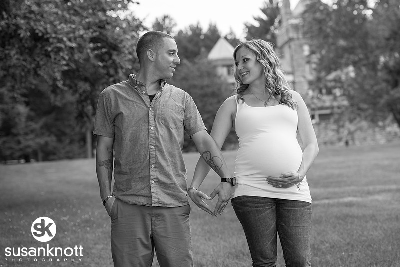 "Maternity photos, Albany, NY", "Albany Photographer", "Expectant parent photos", "baby photos"