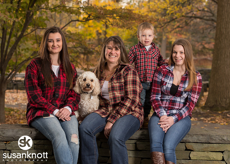 "Family Portraits, Schenectady, NY", "Family photos", "Portraits", "Family pictures", "professional family portraits"